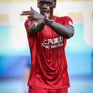 恩迪亚耶造两球+武磊同时落地 海港冲亚冠有望